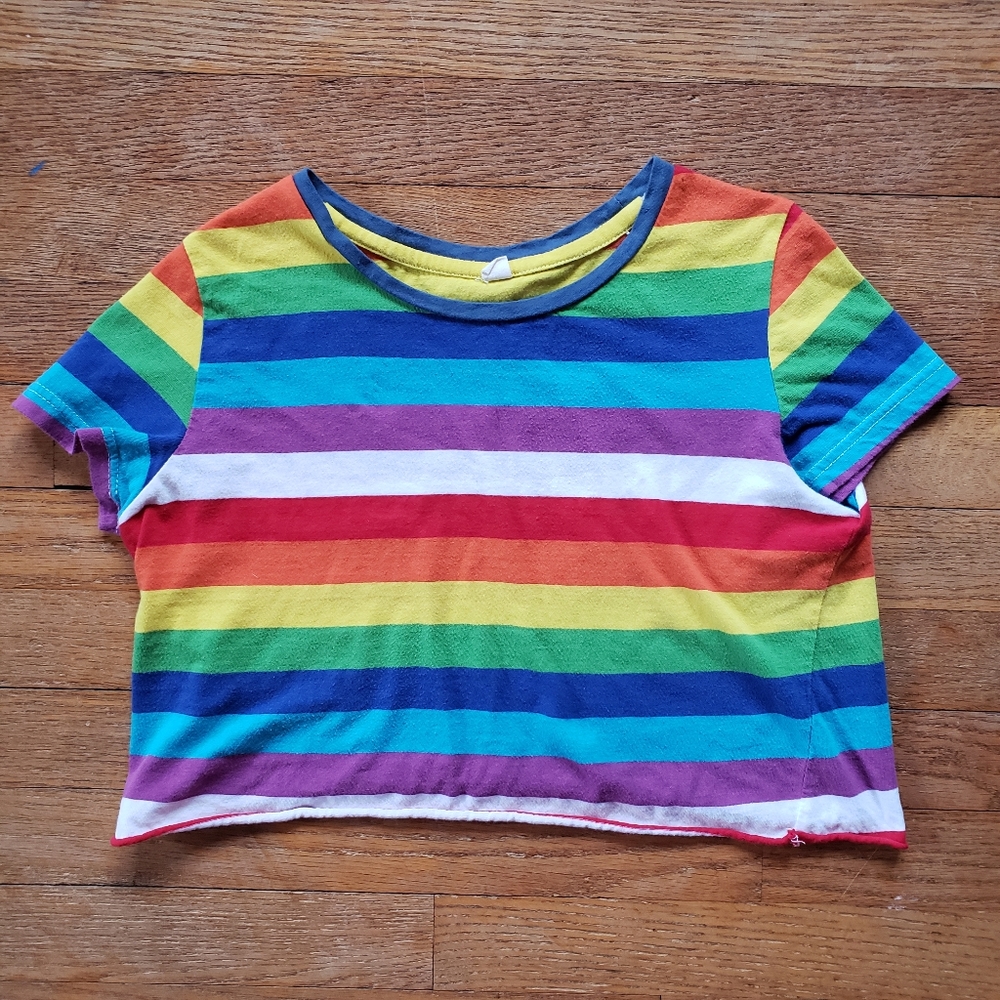 Rainbow cutoff crop top pride stripes medium cute distressed summer t-shirt M